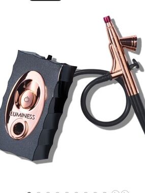 Luminess Icon Pro Airbrush Makeup System Kit + Foundations (Like New)